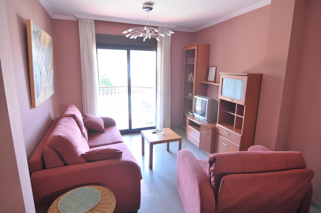 Apartamentos Turisticos Vilagarcia- Rio Ulla Vilagarcia de Arousa Ruang foto